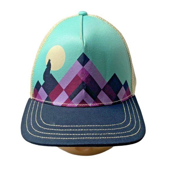 pistil Accessories - Lunar Women's Howling Wolf Truckers Snapback Hat Cap